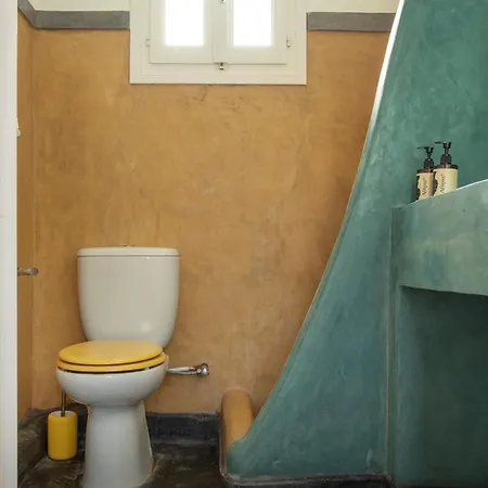 Armonia * Πίσω Λιβάδι